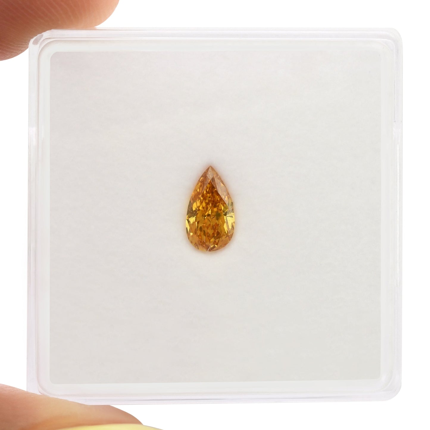 0,41 Karat Fancy Vivid Yellowish Orange Birnenförmiger Diamant SI2 GIA