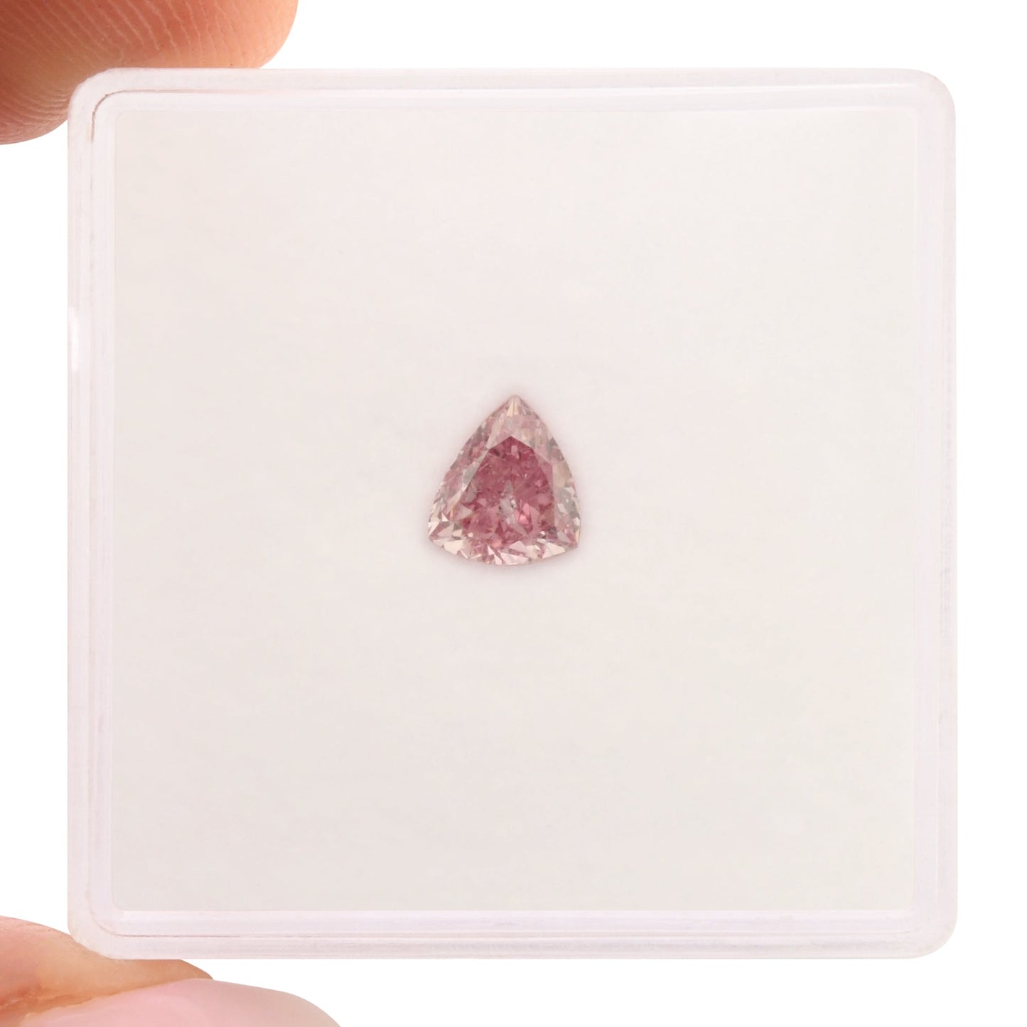 0,42 Karat Fancy Intense Purplish Pink Triangle Diamond (I1)