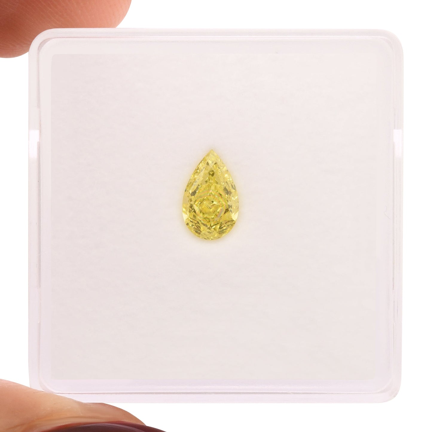 0,55 Karat Fancy Intense Yellow Pear Diamond VS1 GIA