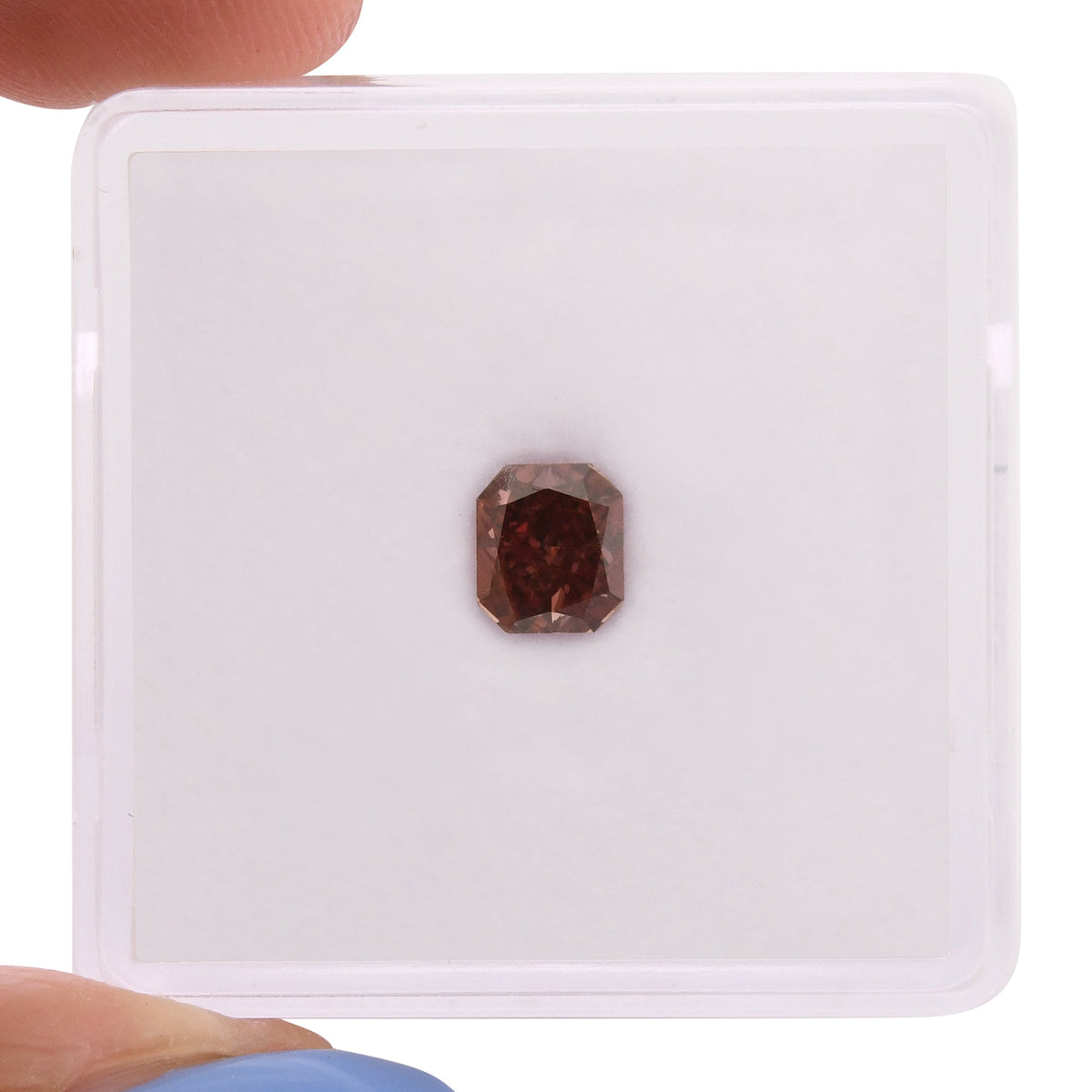 Strahlender Diamant | 0,56 ct | Tiefrosa | VS2 | GIA | Ref. 715779