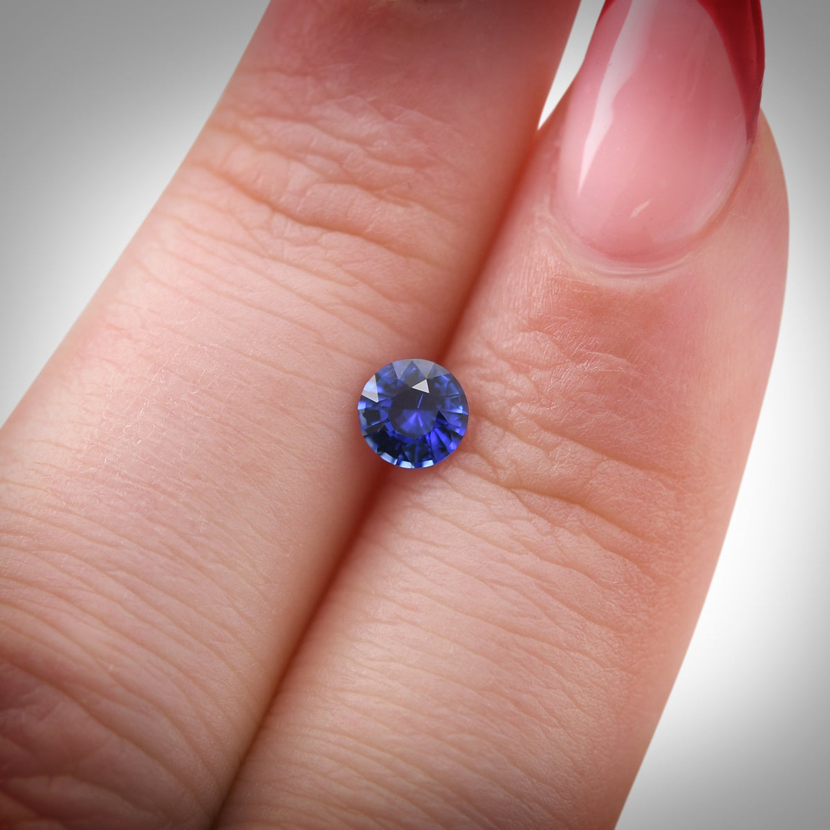Runder Saphir | 0,56 ct | Blau | Ref. 711489