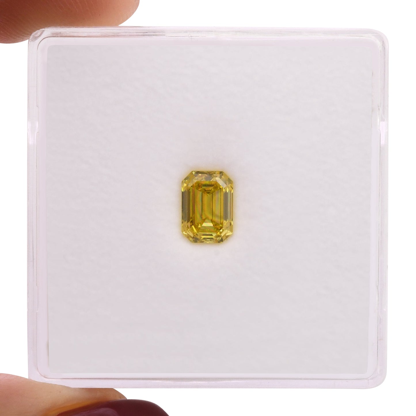 0.61 Carat Fancy Vivid Yellow Emerald Diamond VVS2 GIA