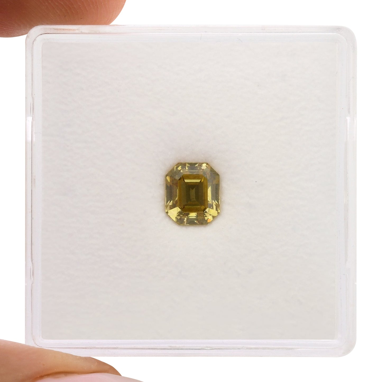 0,73 Karat Fancy Deep Brownish Greenish Yellow Emerald Diamond SI1 GIA