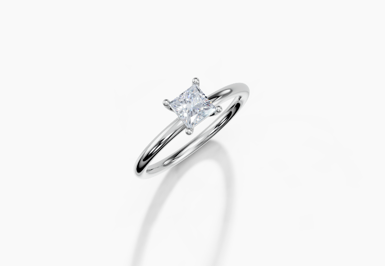 18K Princess 0.3 Carat G/H SI Plain Plain 4Pr Diamond Ring
