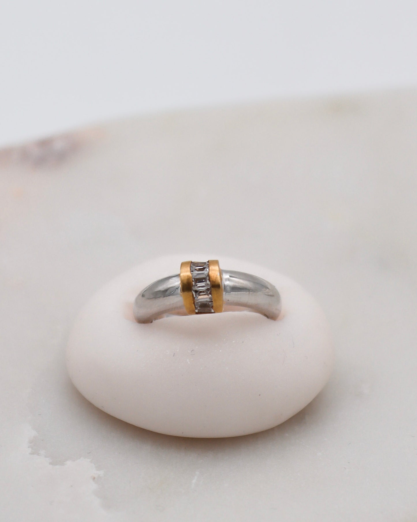 Vintage-Ring Violetta mit Zirkonia im Bicolor-Design aus 750/-Gold