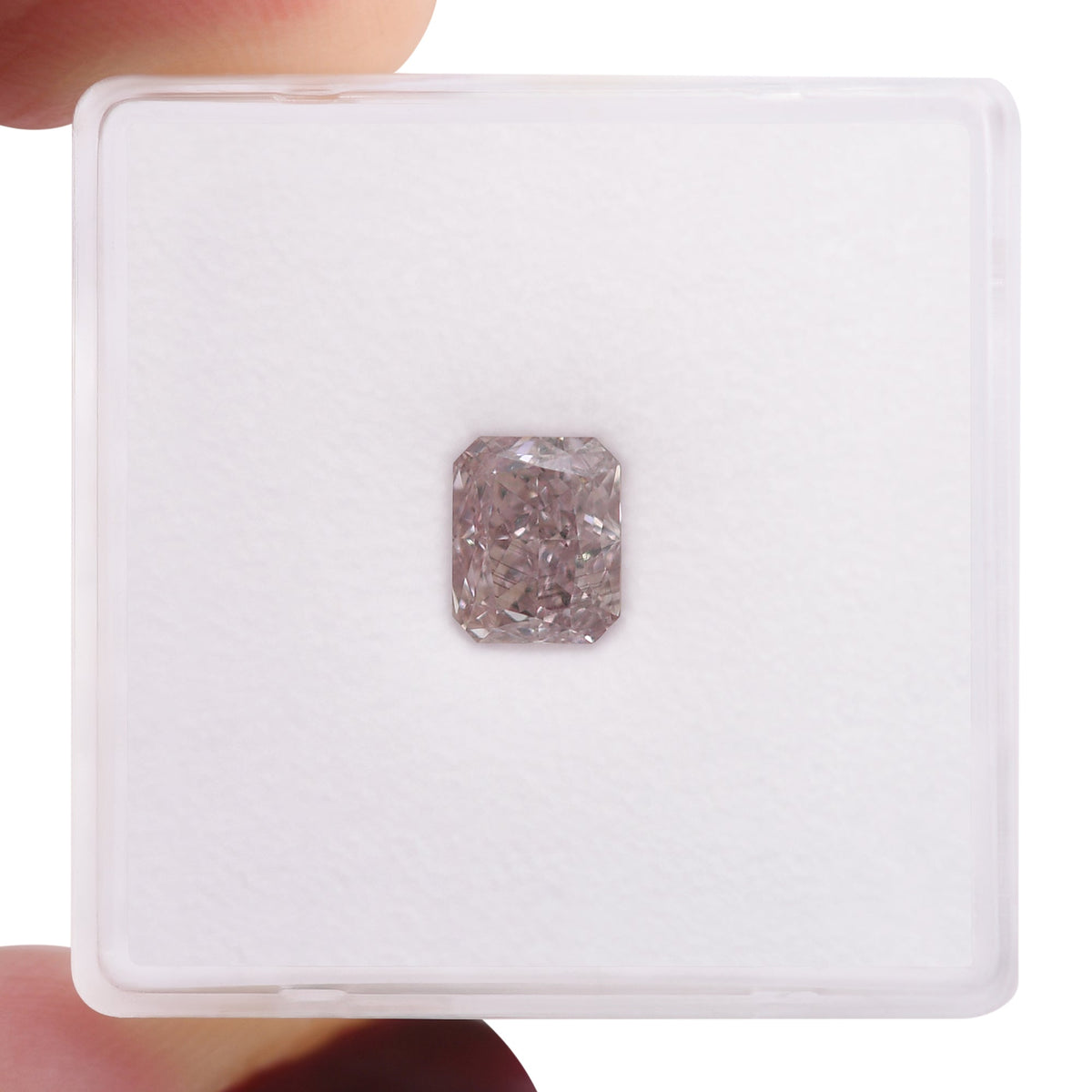 1,05 Karat Fancy Brownish Pink Radiant VS2 GIA