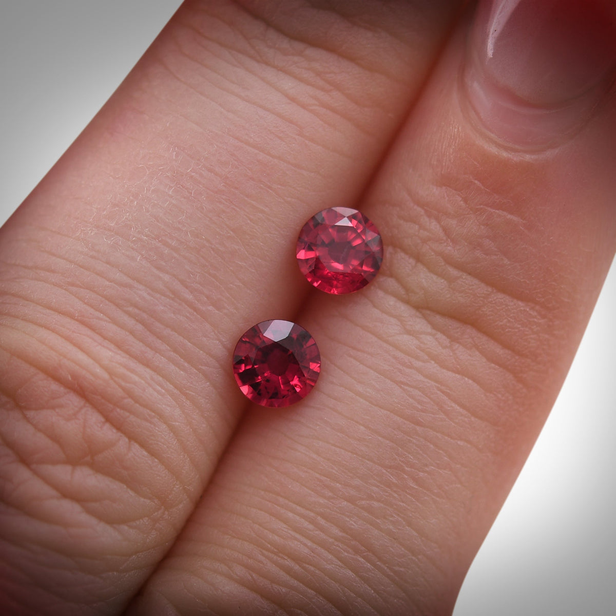 Runder Rubin | 1,07 ct | Rot | Ref. 711362
