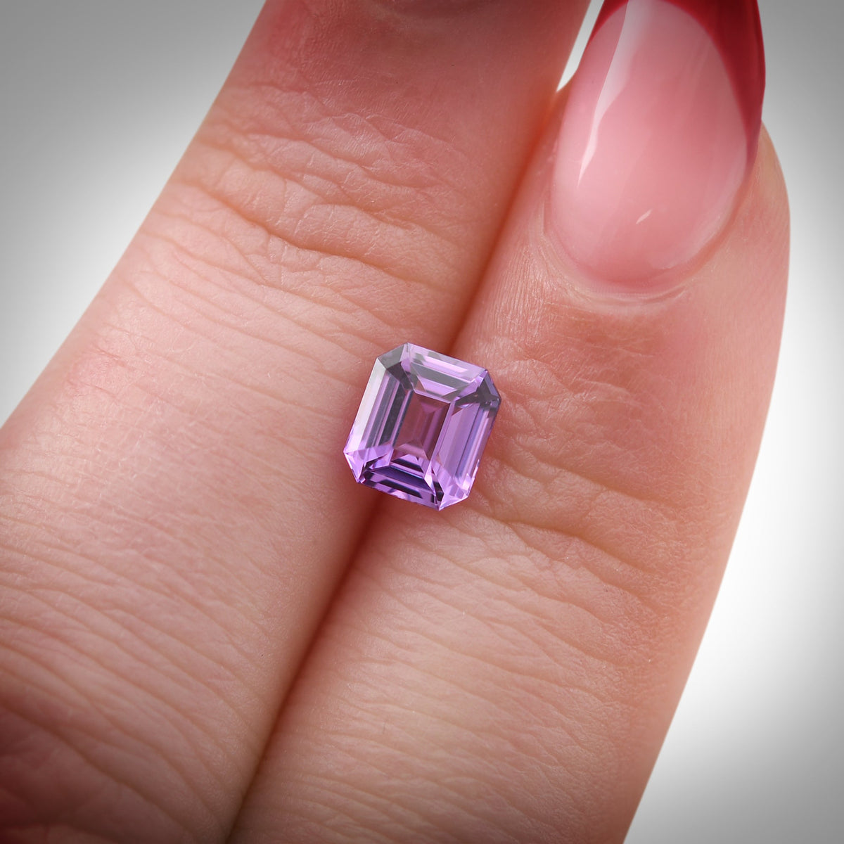 Smaragd-Saphir | 1,52 ct | Lila | Ref. 711497