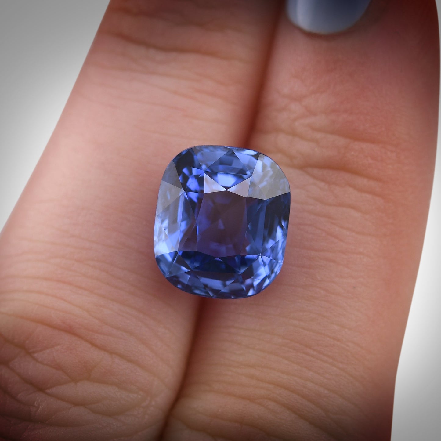 10,03 Karat blauer Kissen-Saphir aus Sri Lanka, GIA