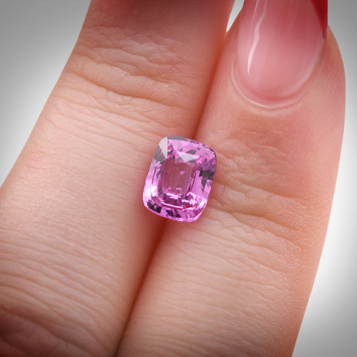 Kissenförmiger Saphir | 2,01 ct | Rosa | Ref. 711575