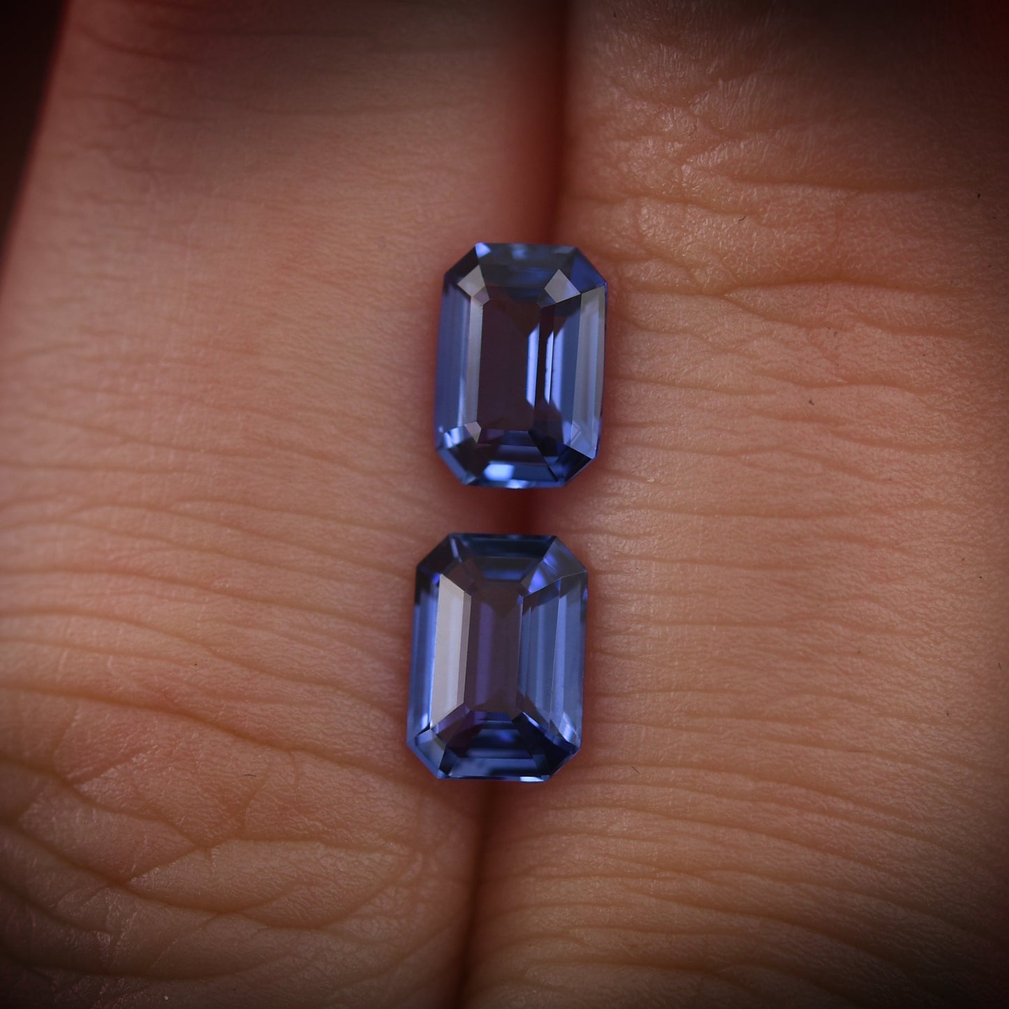 2,04 Karat blaue Smaragd-Saphire aus Sri Lanka (Paar)