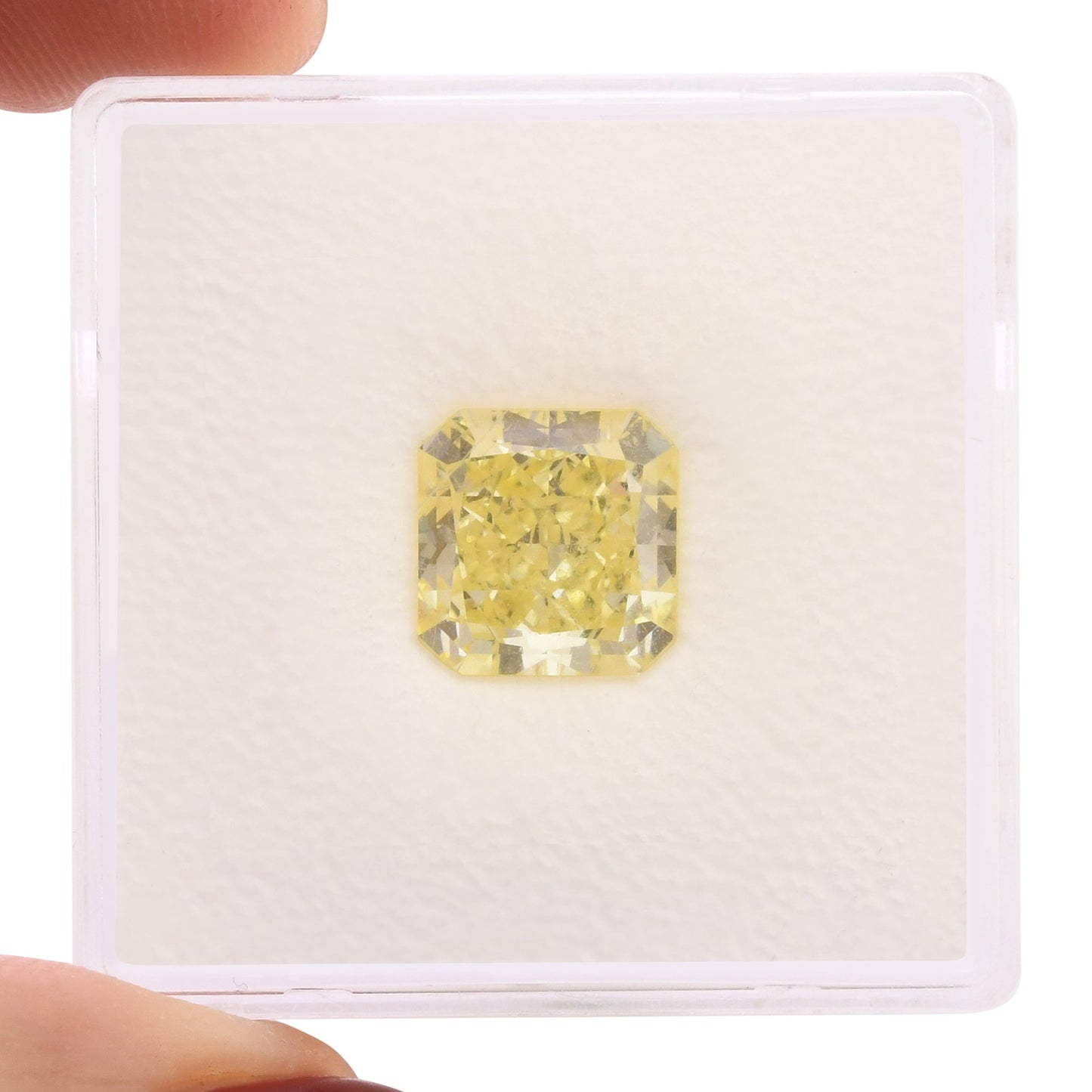 3.04 Carat Fancy Light Yellow Radiant Diamond VS1 GIA