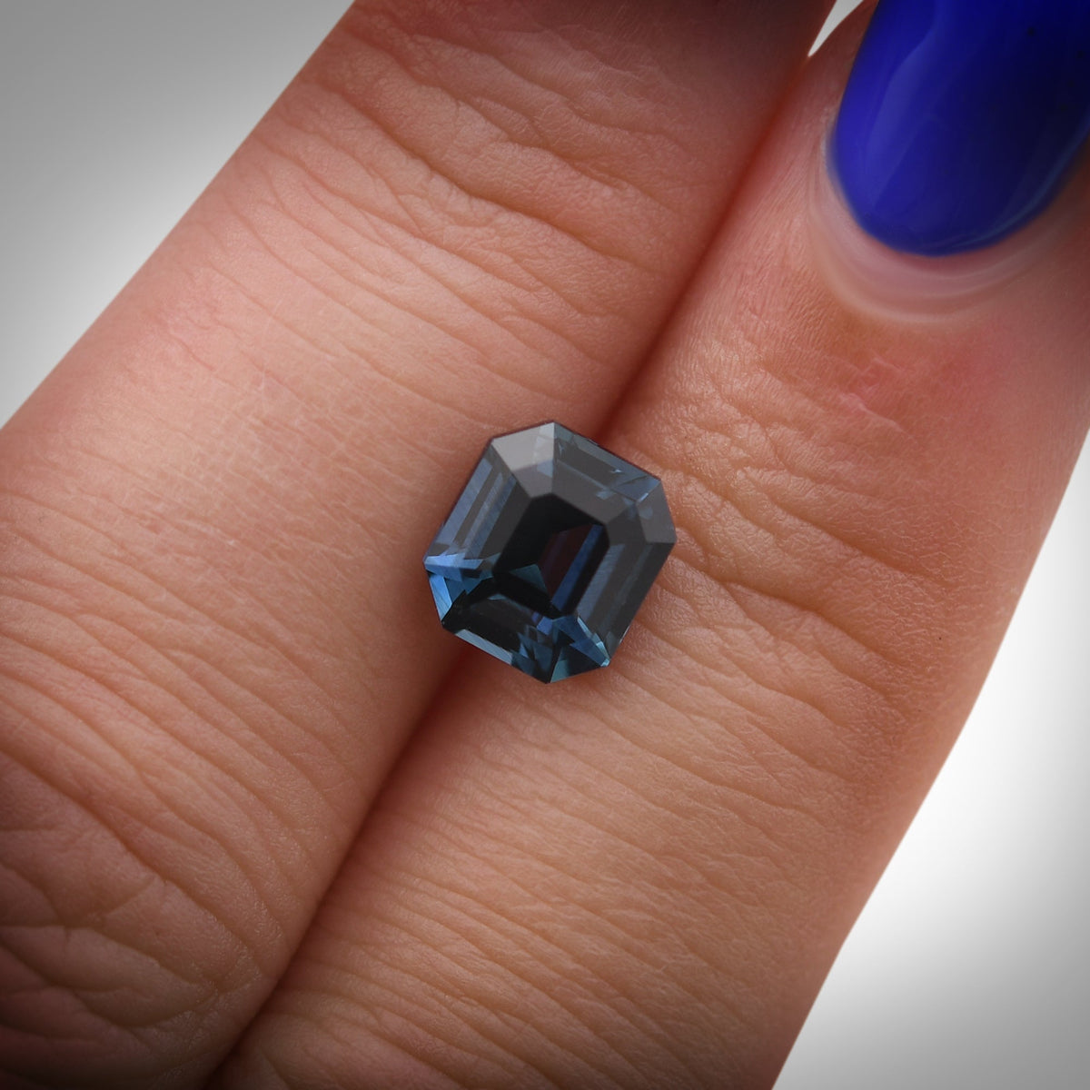 Smaragd-Saphir | 3,08 ct | Blau | CD | Ref. 721065