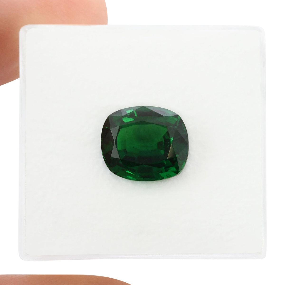 Cushion Gemstone | 3.23 ct | Green | GWLAB | Ref 724252