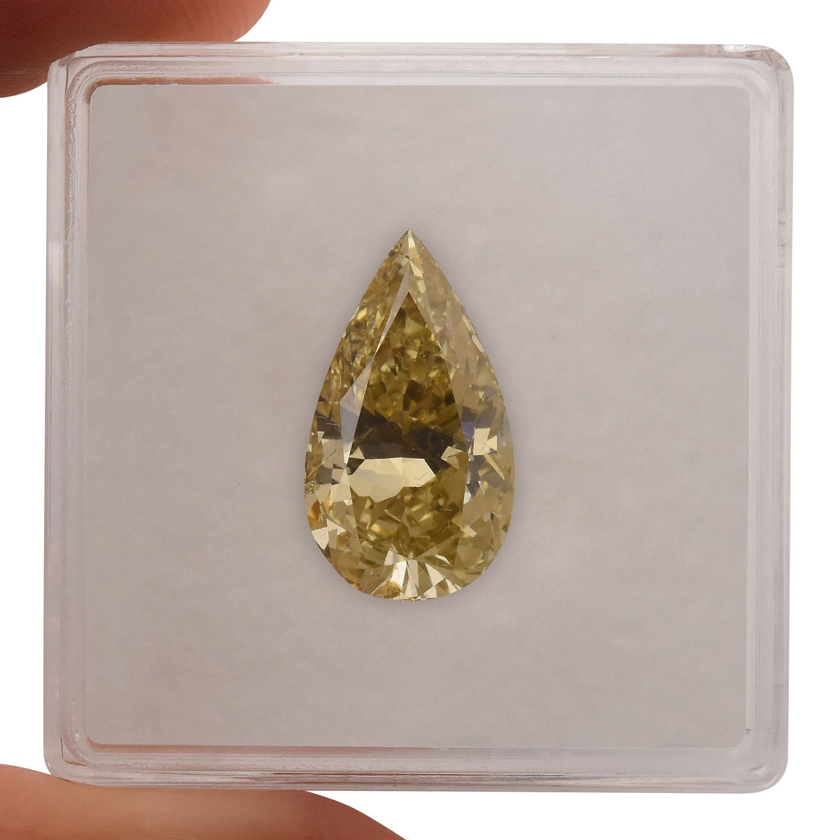 Birnenförmiger Diamant | 3,7 ct | Fancy Brownish Greenish Yellow | (SI2) | GIA | Ref 524116