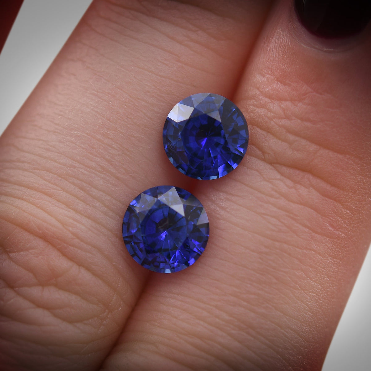3,97 Karat blaue runde Saphire aus Sri Lanka (Paare)