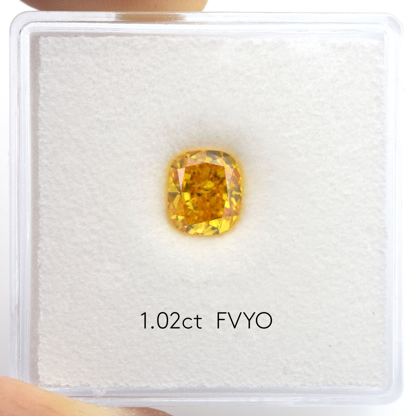 1,02 Karat Fancy Vivid Yellow Orange Cushion Diamond (I1) GIA
