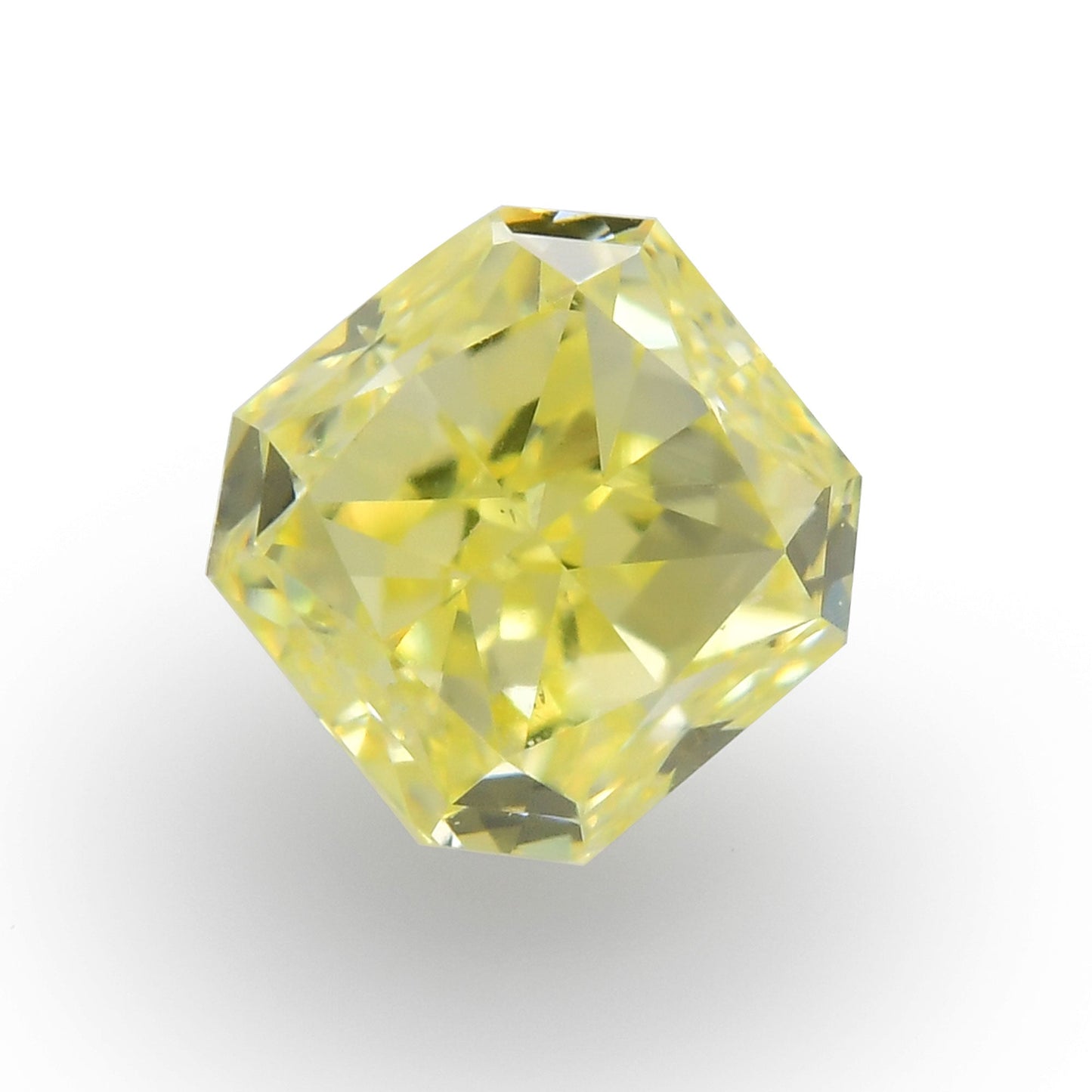 0,40 Karat Fancy Yellow Radiant (VS2)