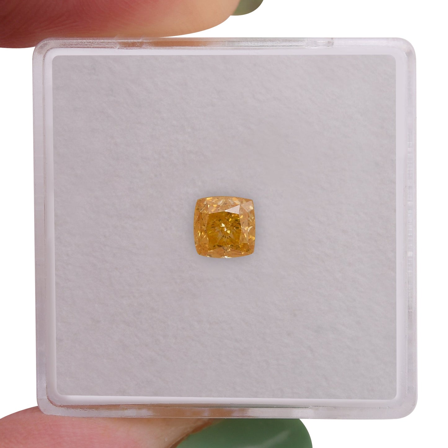 0,59 Karat Fancy Vivid Orange Yellow Cushion Diamond VS1 GIA