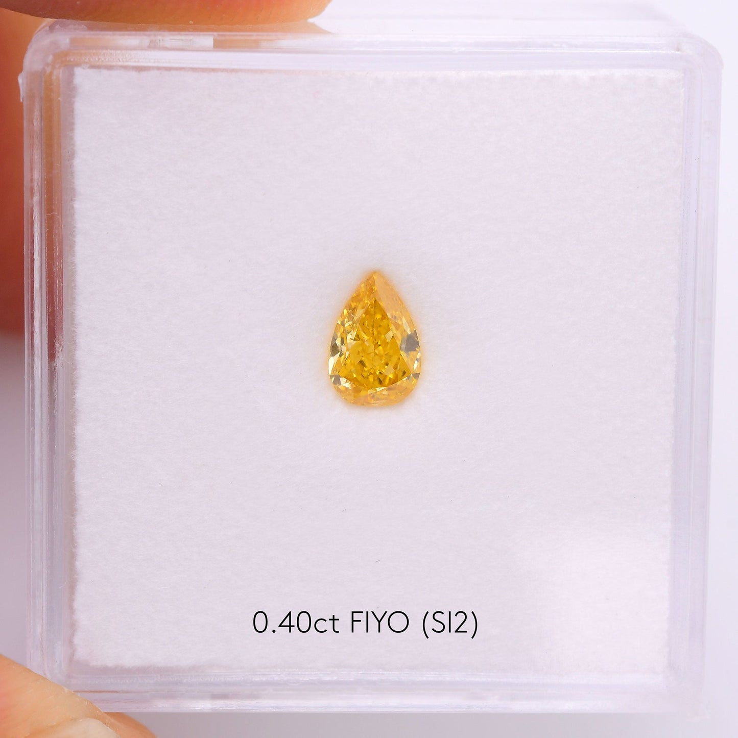 0,40 Karat Fancy Intense Yellow Orange Birnenförmiger Diamant (SI2) GIA