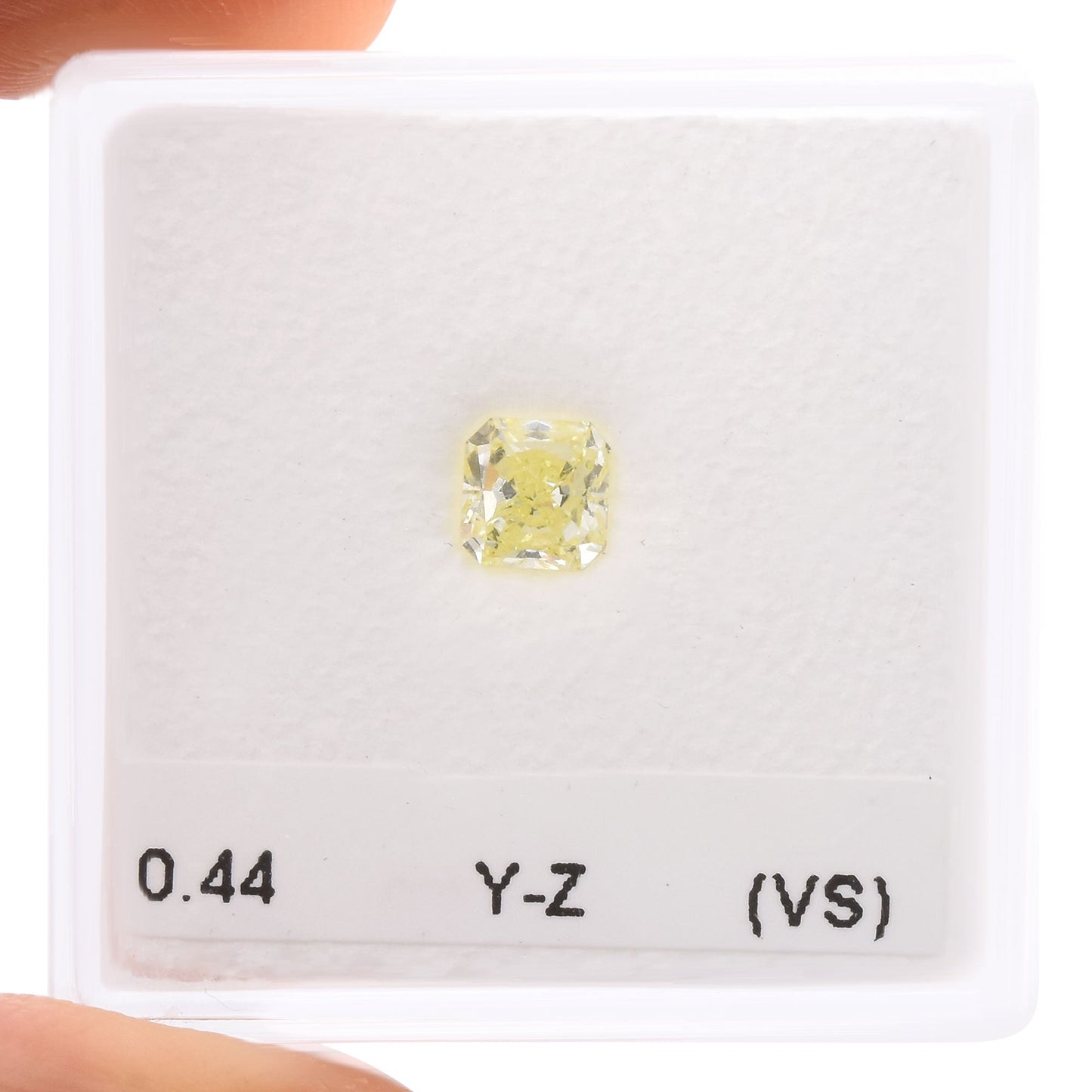 0,44 Karat Y-Z Radiant Diamant (VS)