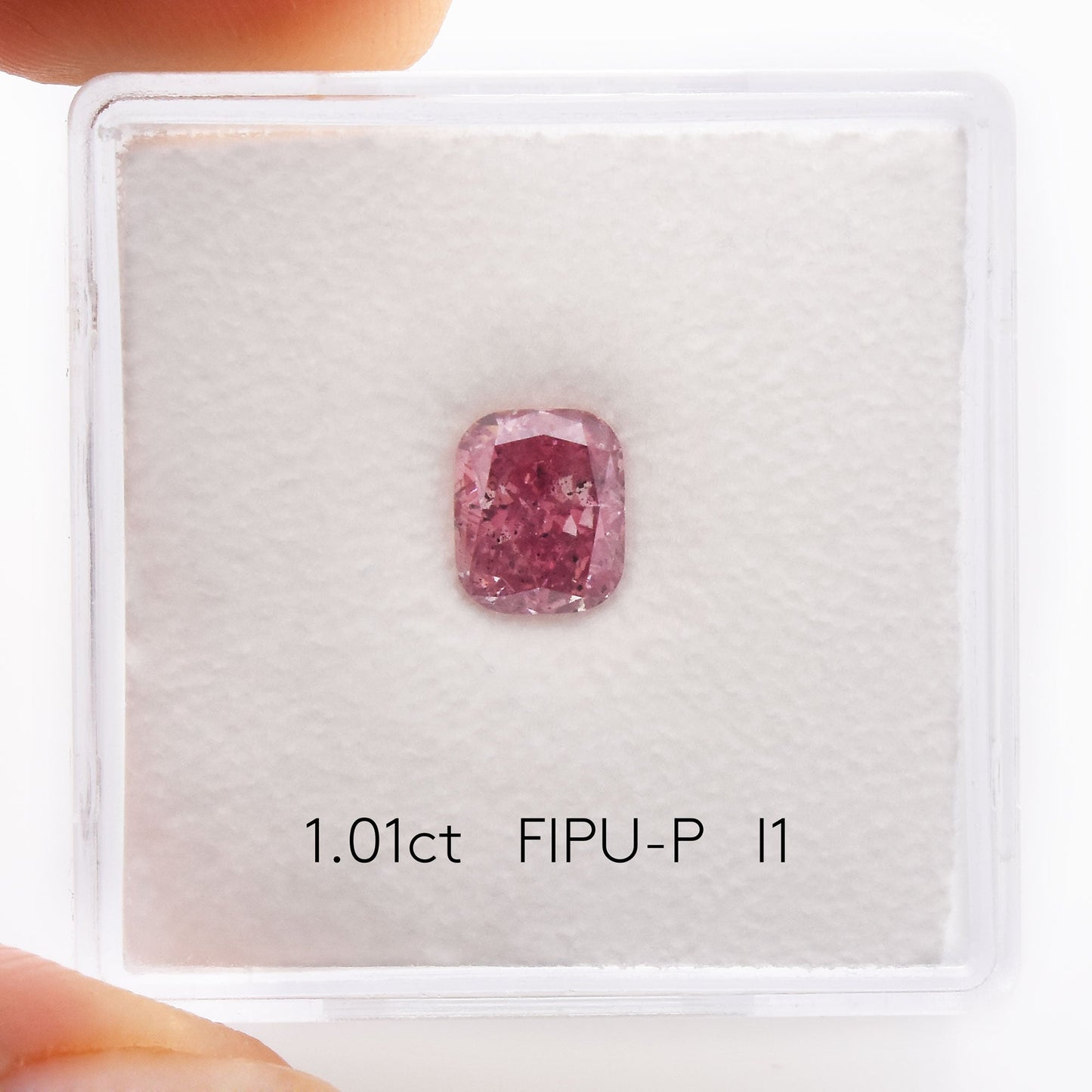 1,01 Karat Fancy Intense Purplish Pink Cushion Diamond I1 GIA