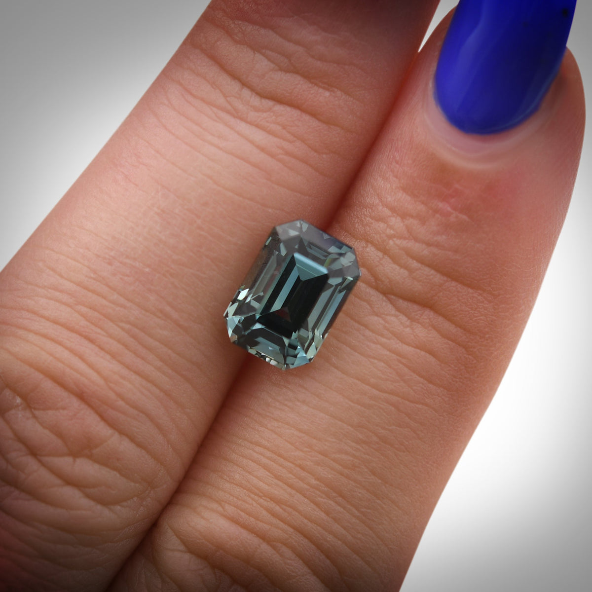 Smaragd-Saphir | 4,05 ct | Blau | CD | Ref. 721063