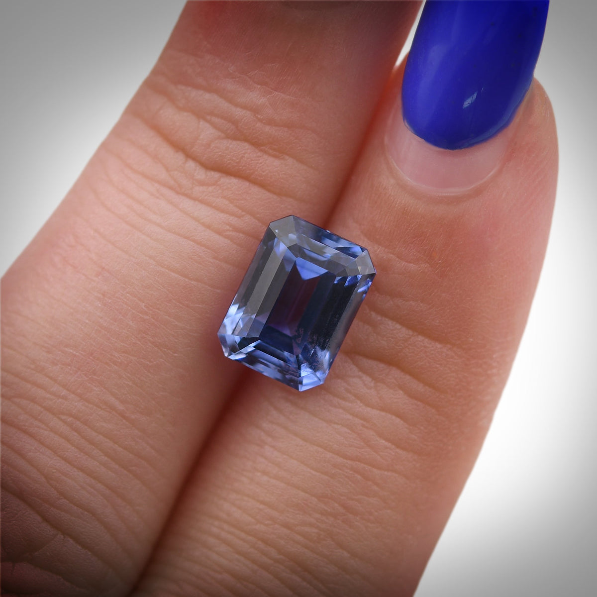 Emerald Sapphire | 4.53 ct | Blue | GIA | Ref 722690