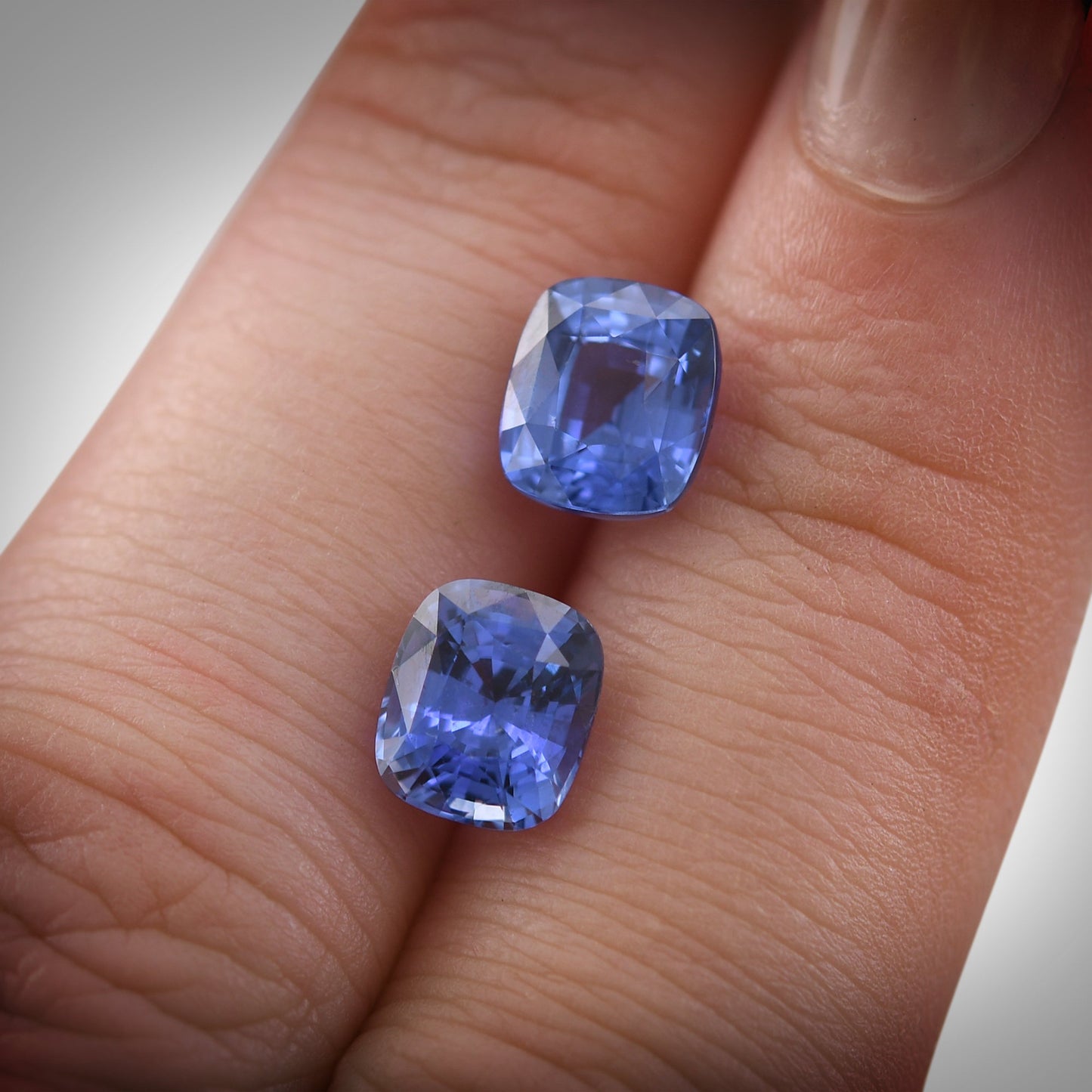 4,65 Karat blauer Kissen-Saphir aus Sri Lanka, GIA