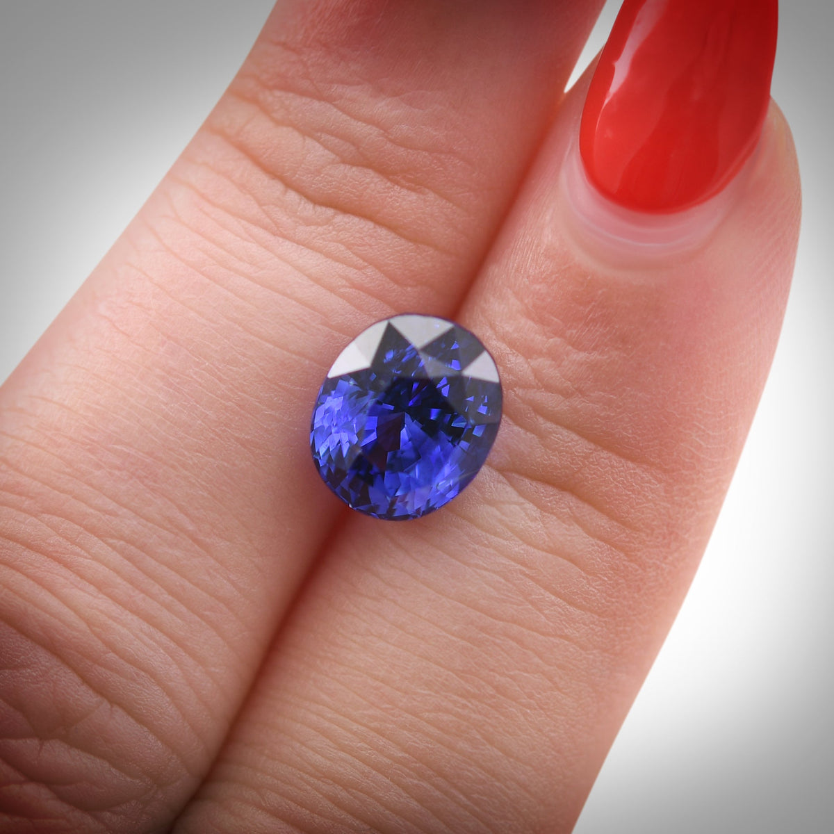 Ovaler Saphir | 4,95 ct | Blau | CD | Ref. 719430