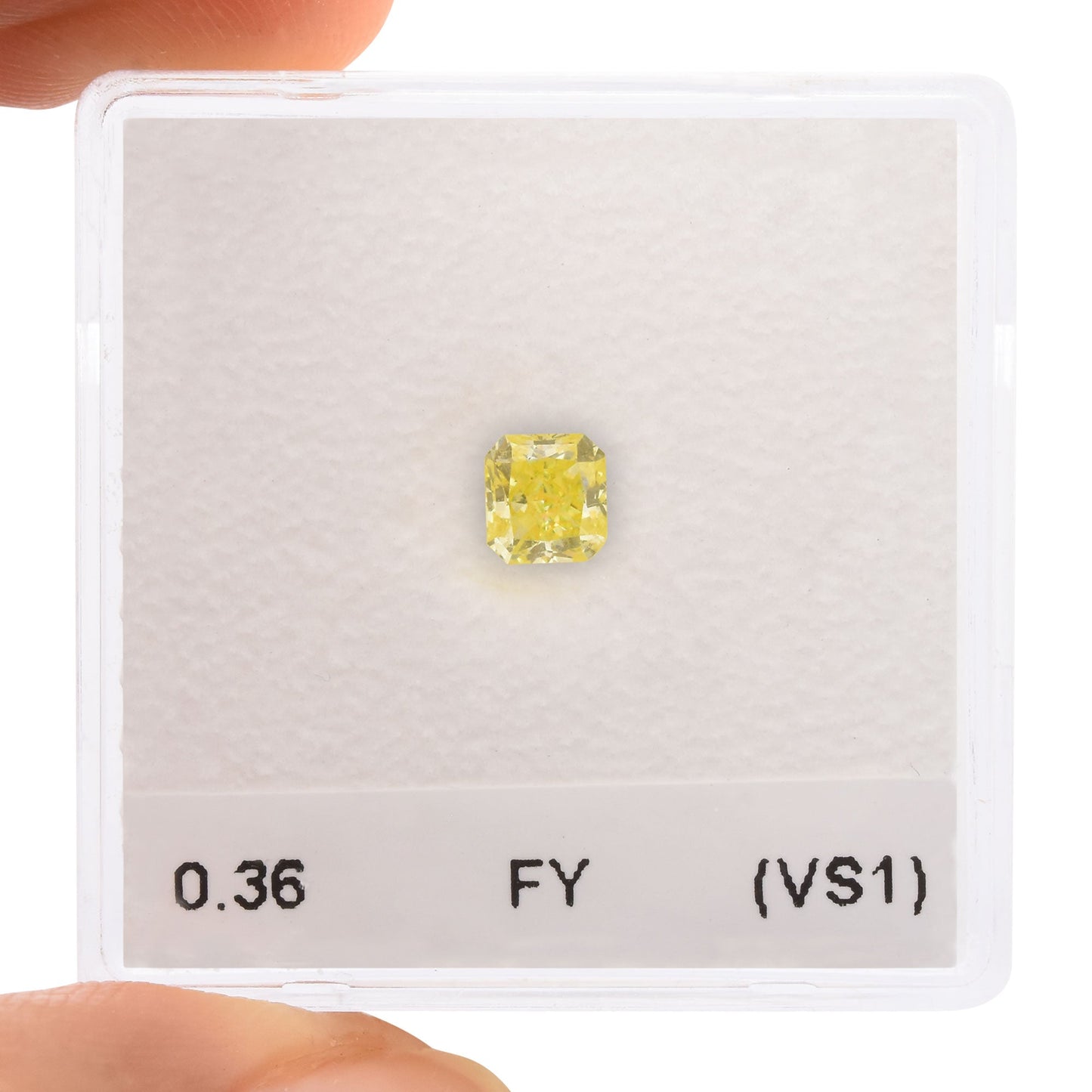 0,36 Karat Fancy Yellow Radiant (VS1) GIA