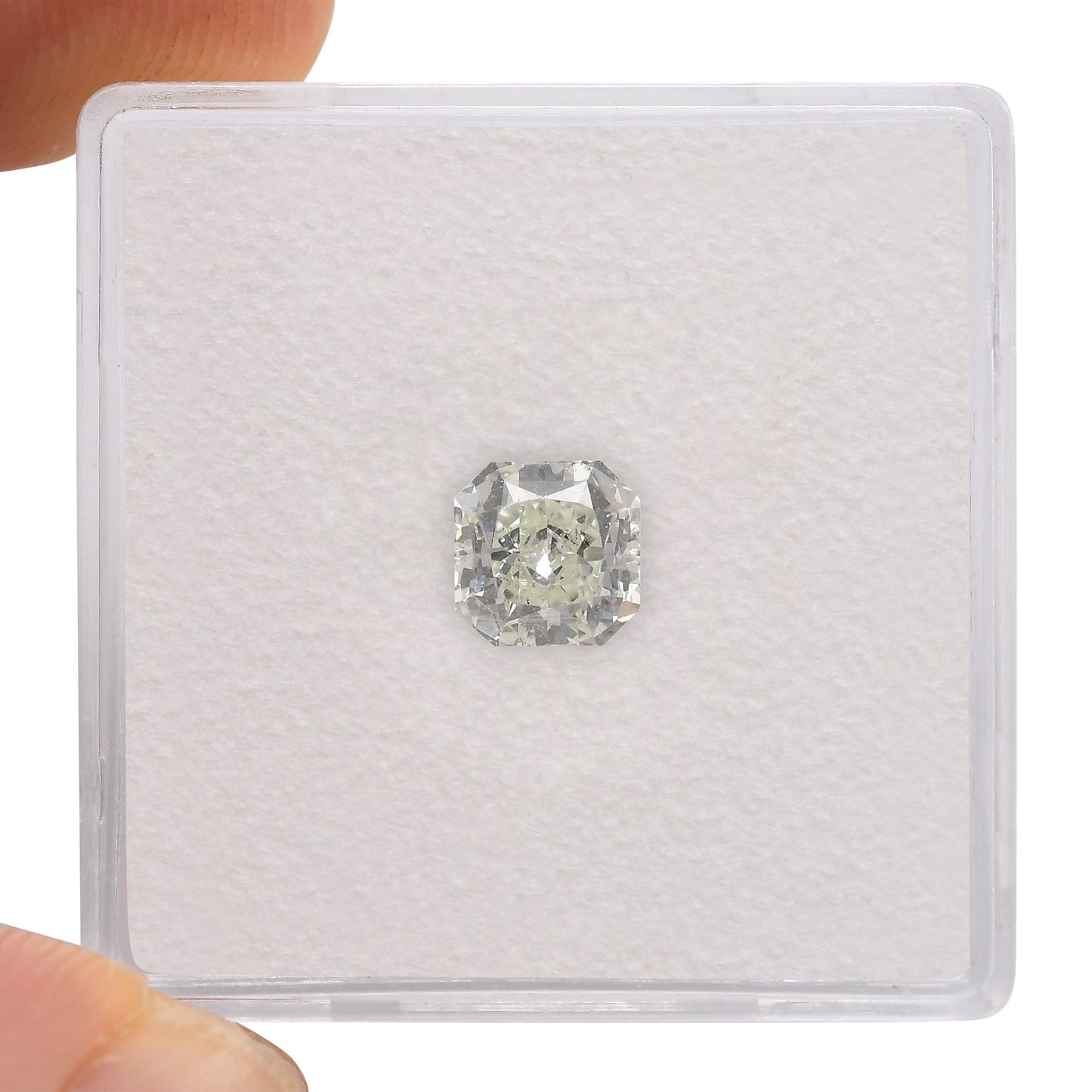 0.88 Carat Light Green Radiant Diamond SI2 GIA