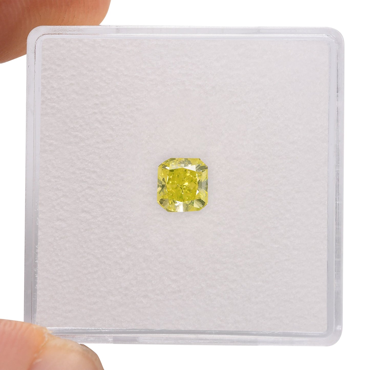 0.61 Carat Fancy Vivid Green Yellow Radiant Diamond VS2 GIA