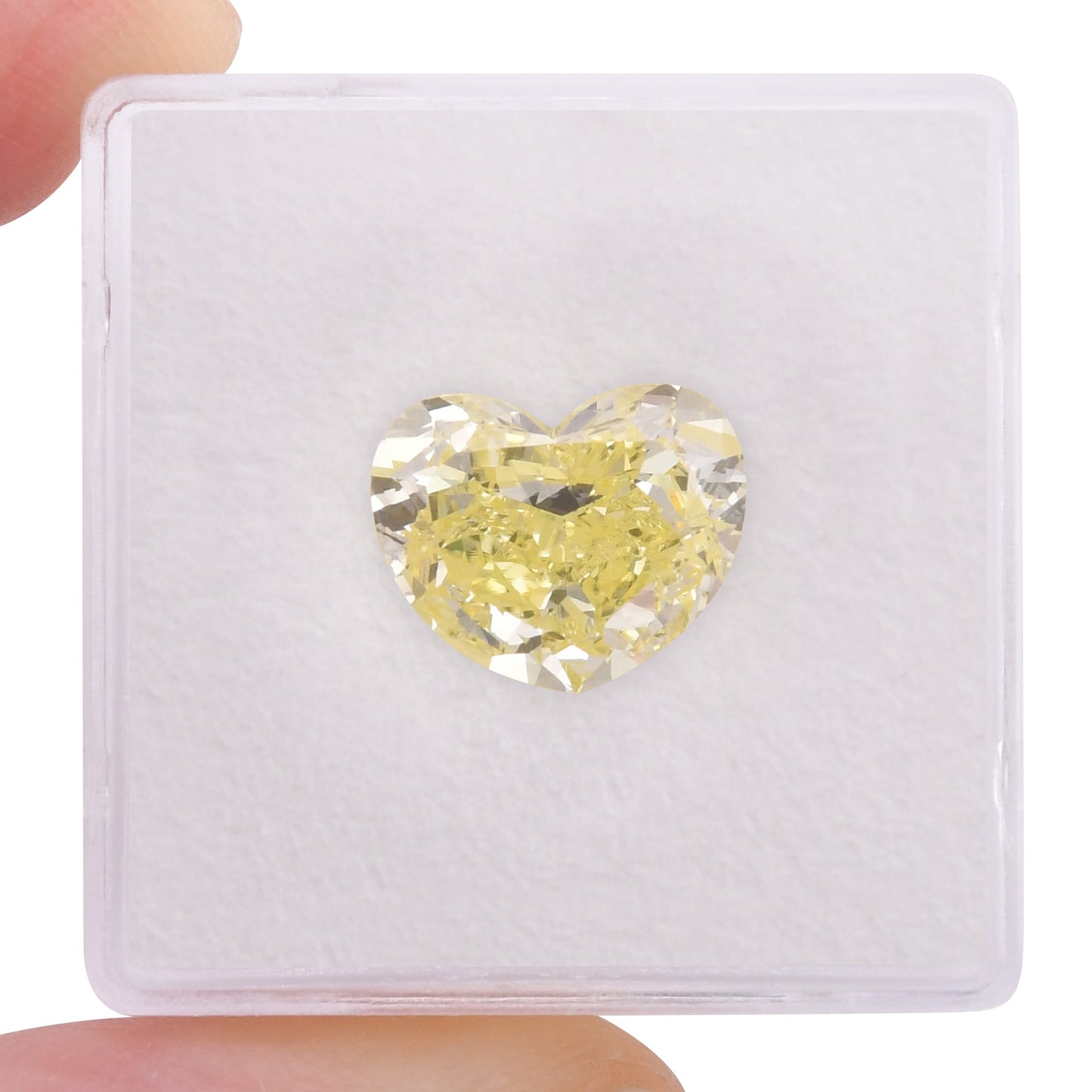 4,18 Karat Fancy Yellow Heart Diamant SI1 GIA