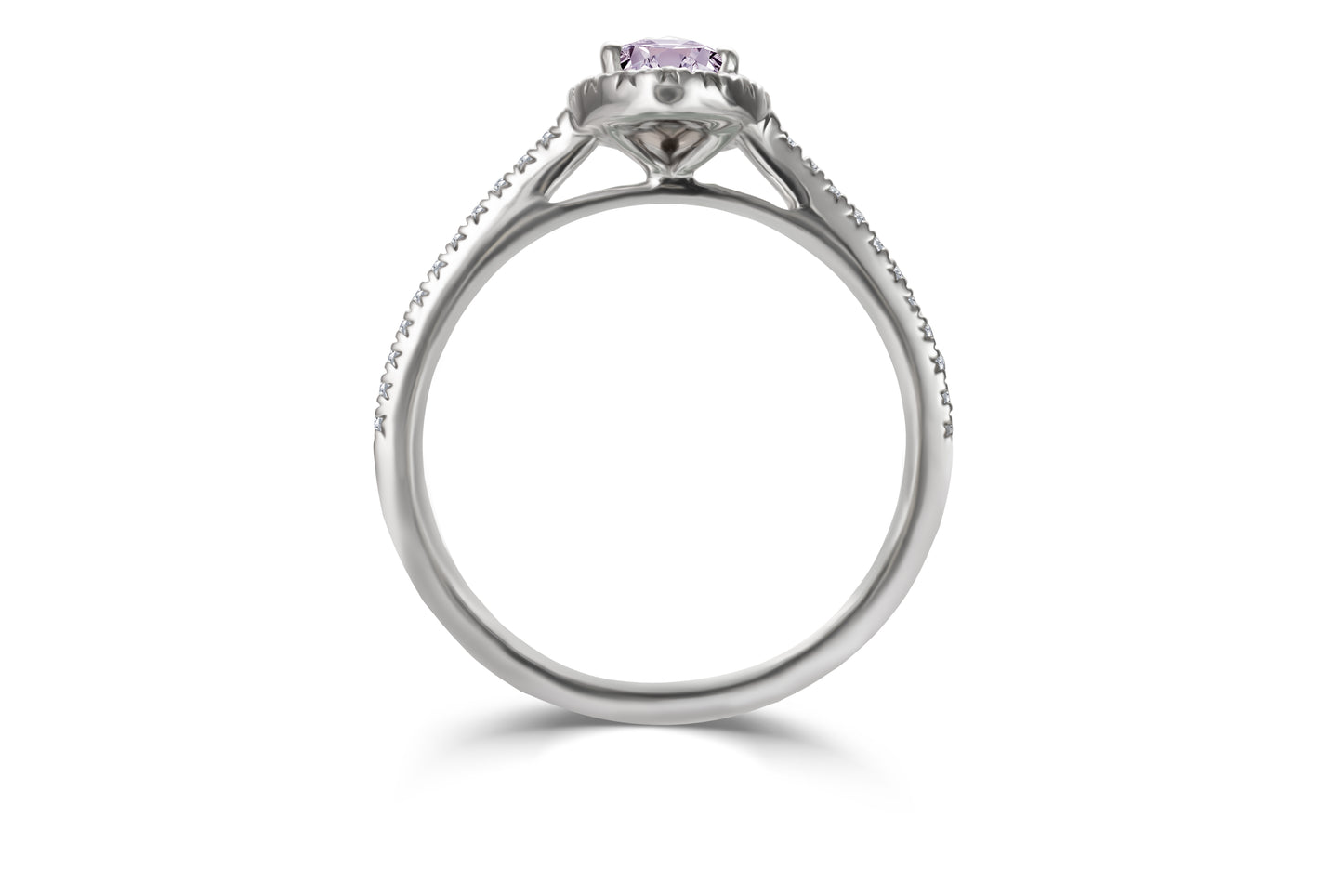 Eleganter Verlobungsring Rosa mit 0.52 Karat Natur-Fancy-Pink-Diamant im Pearshape-Schliff, umgeben von einem Diamant-Halo – erhältlich in München und Augsburg