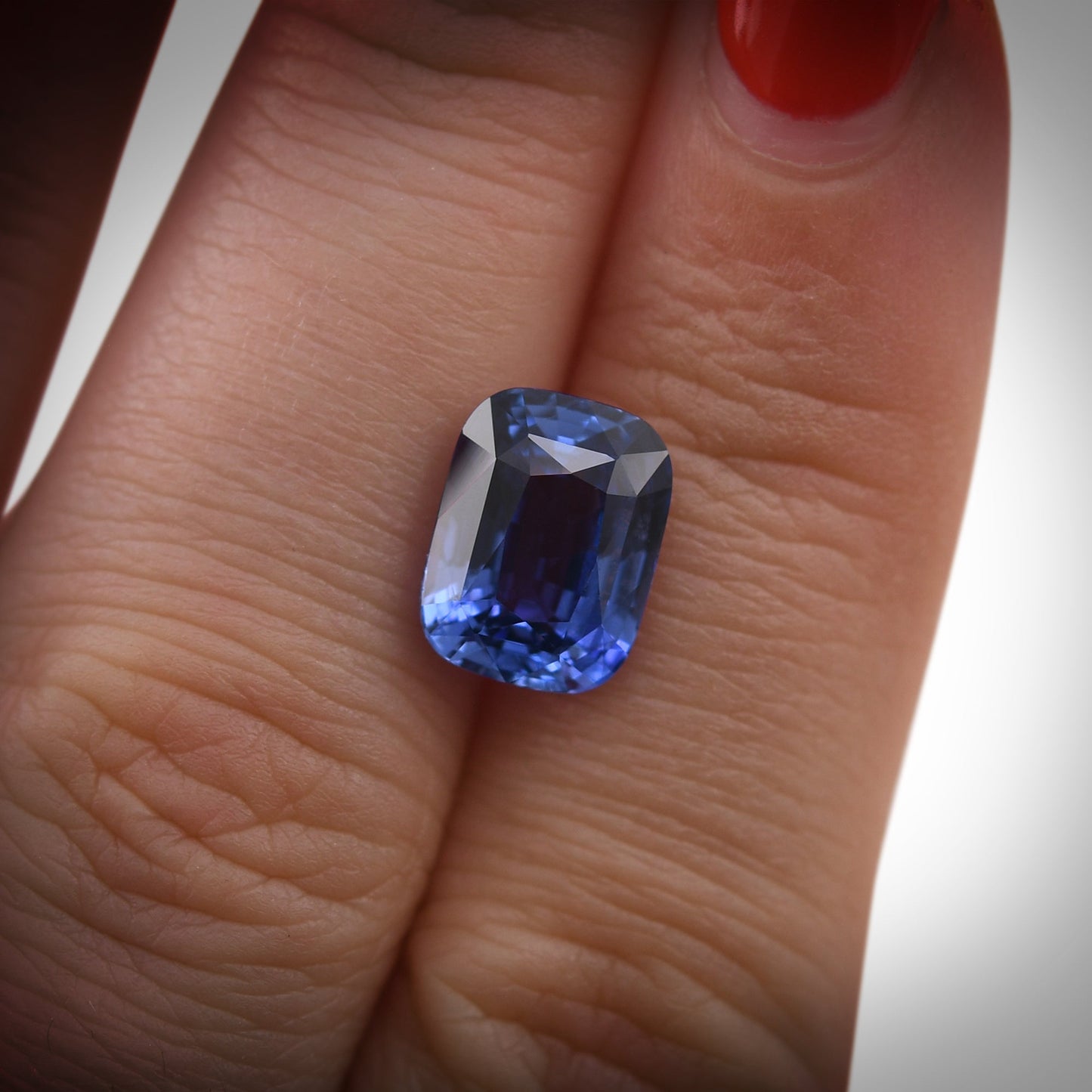 5,09 Karat blauer Kissen-Saphir aus Sri Lanka (AGL)