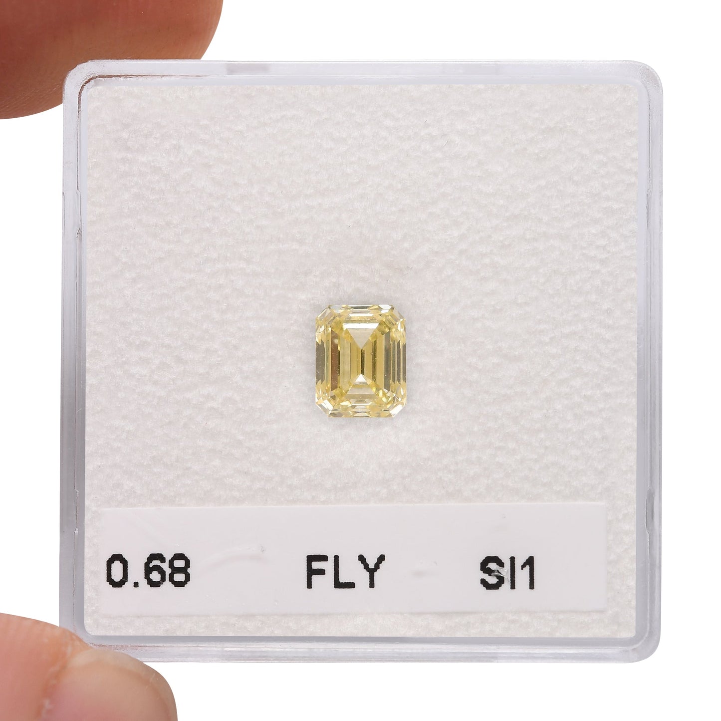 0,68 Karat Fancy Light Yellow Emerald Diamond SI1 GIA
