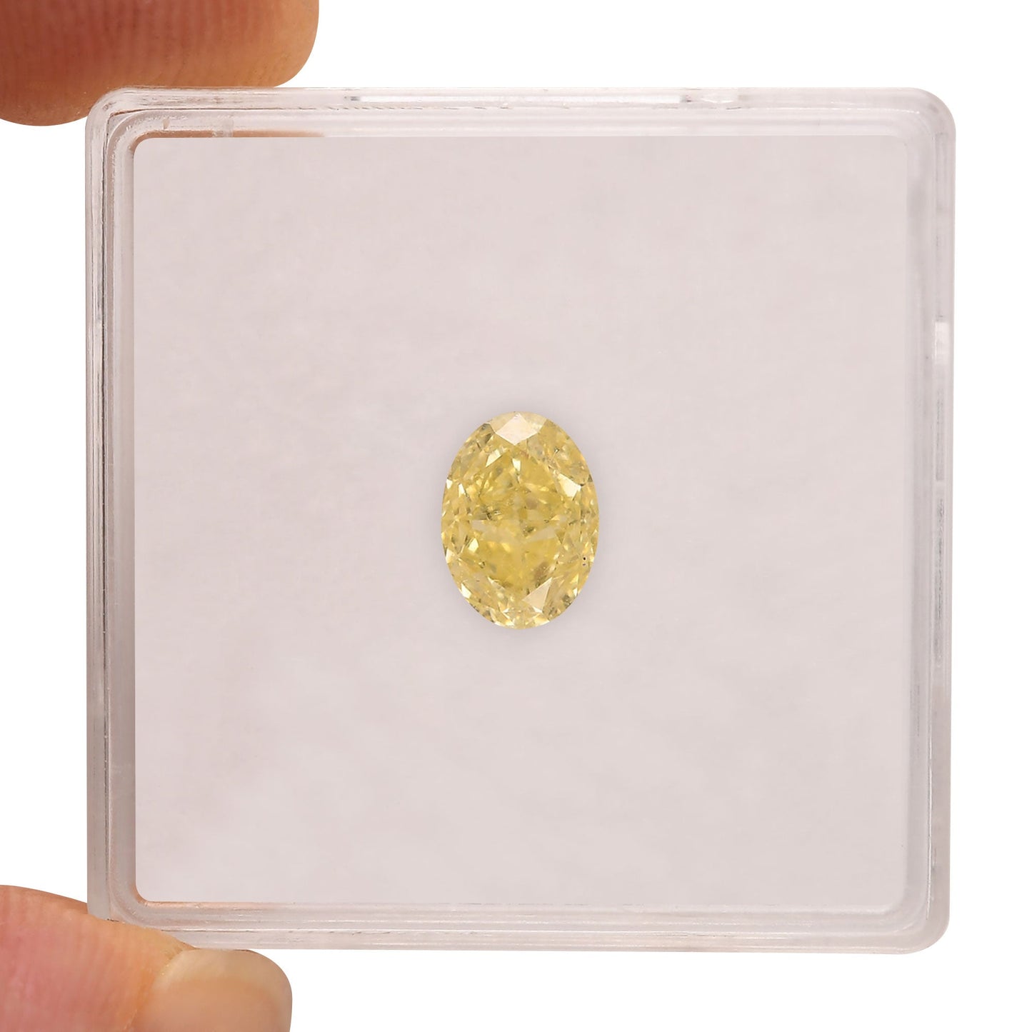 1,01 Karat Fancy Yellow Oval Diamond VVS1 GIA