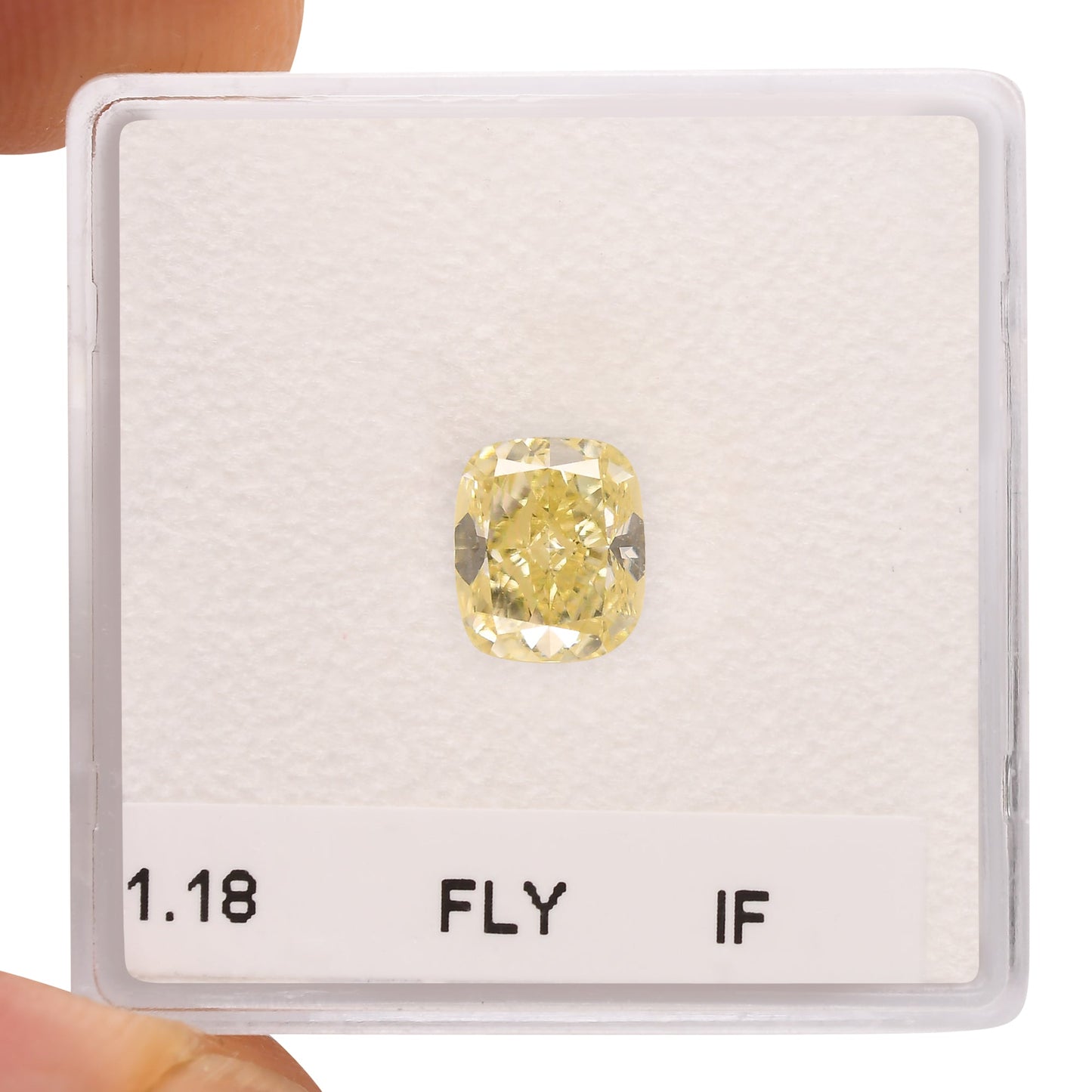 1,18 Karat Fancy Light Yellow Cushion Diamond IF GIA