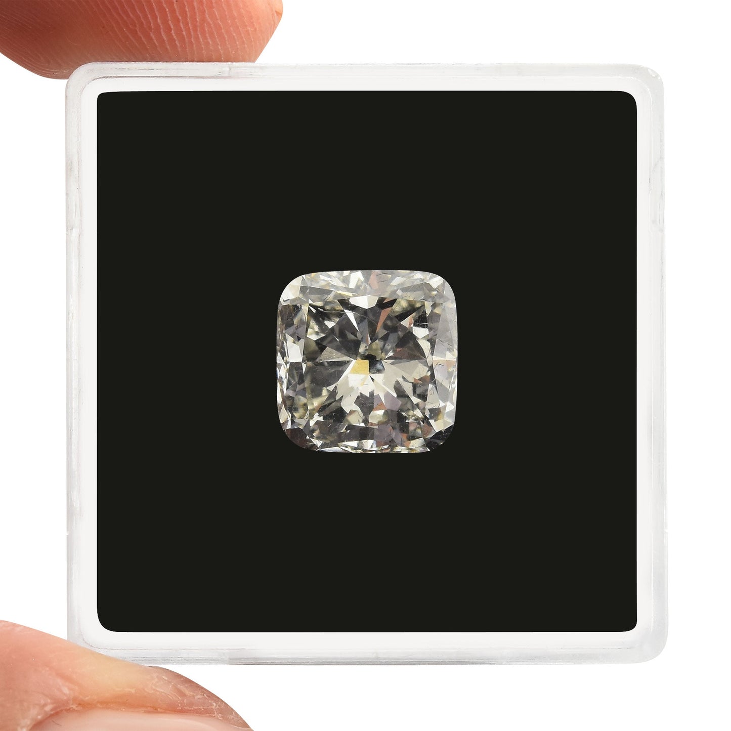 3,21 Karat K-Kissen-Diamant VVS2 GIA