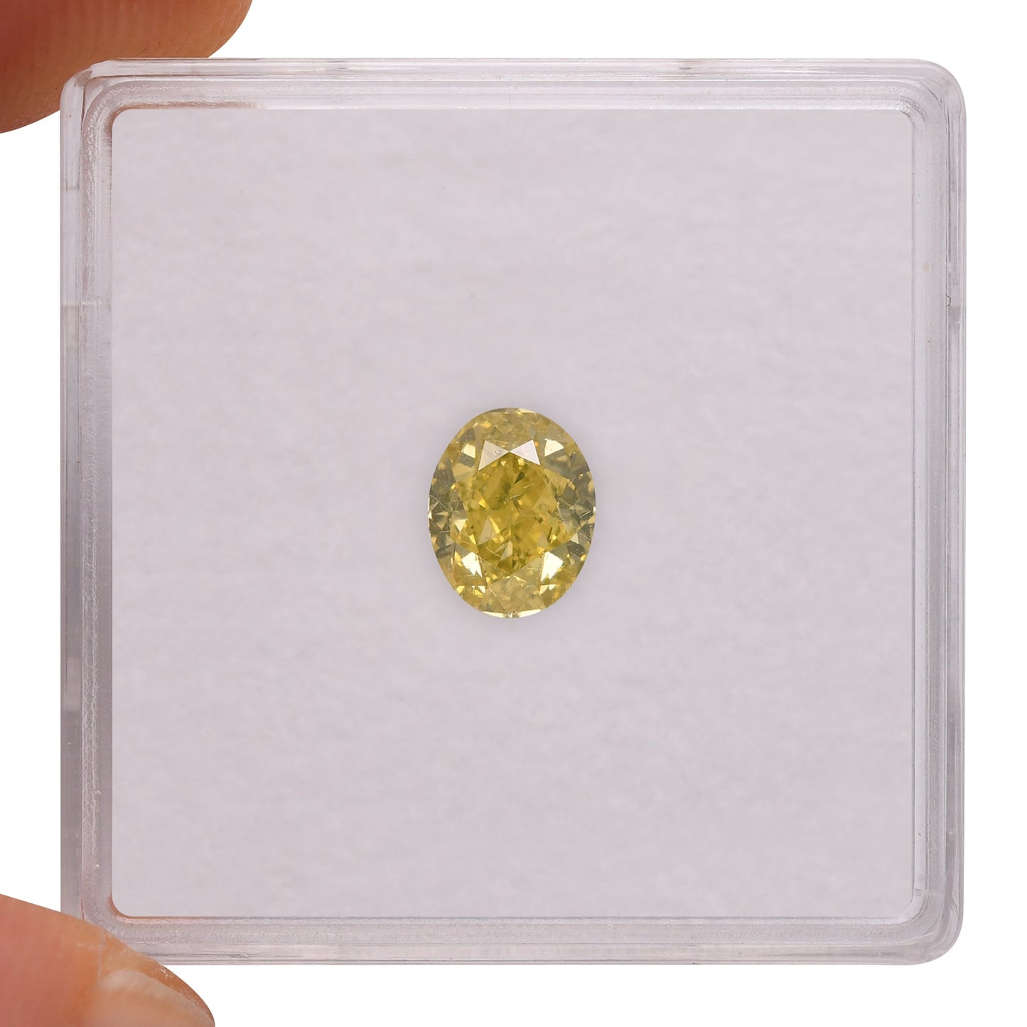0,91 Karat Fancy Intense Greenish Yellow Oval Diamond SI1 GIA