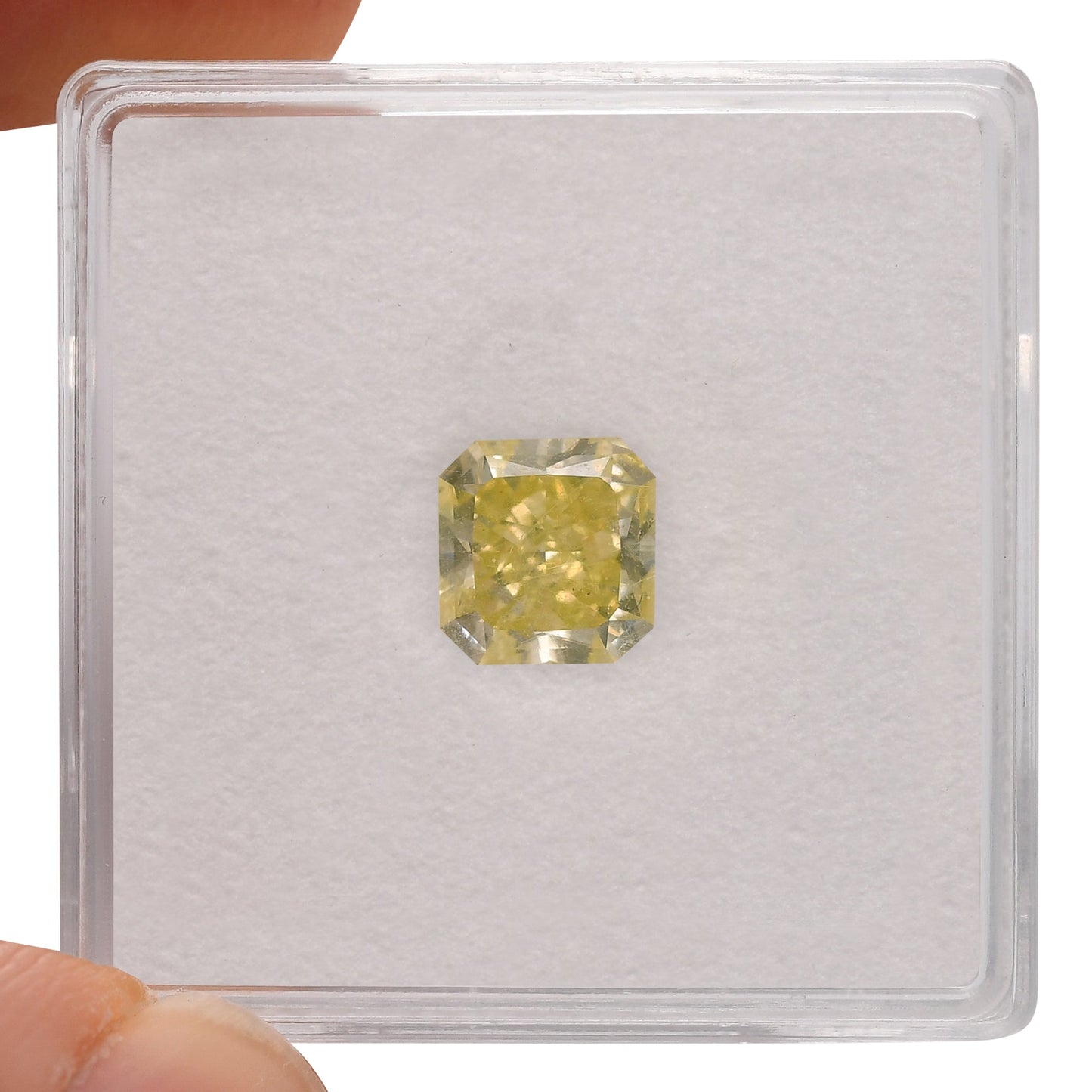 1,55 Karat Fancy Grünlich Gelber Radiant Diamant (I1) GIA