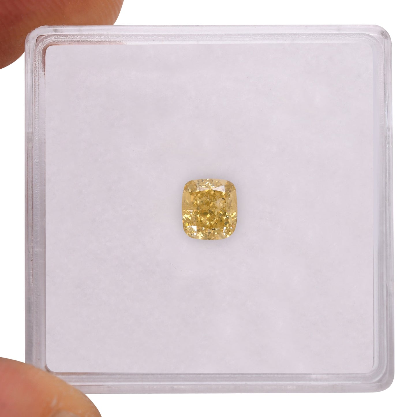 0,53 Karat Fancy Intense Yellow Cushion Diamond VS2 GIA