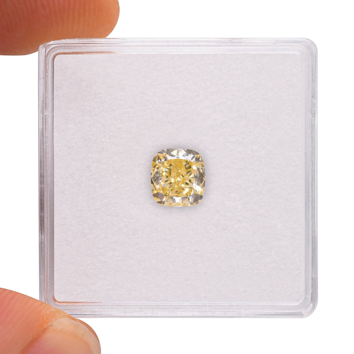 1,03 Karat Fancy Yellow Cushion Diamond VS2 GIA