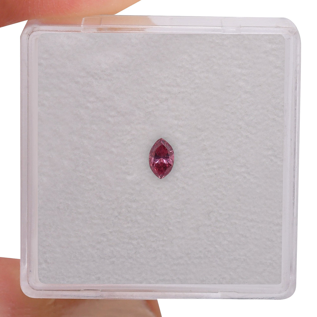 Marquise Diamond | 0.13 ct | Fancy Vivid Pink | (SI2) | GIA | Ref 567771