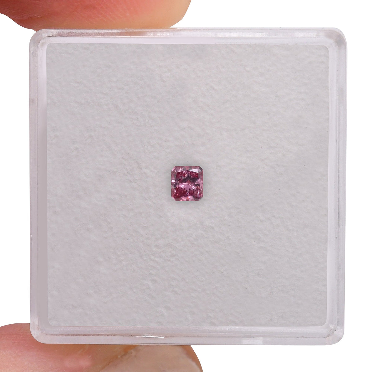0,13 Karat Fancy Vivid Purplish Pink Radiant Diamant (SI2) GIA