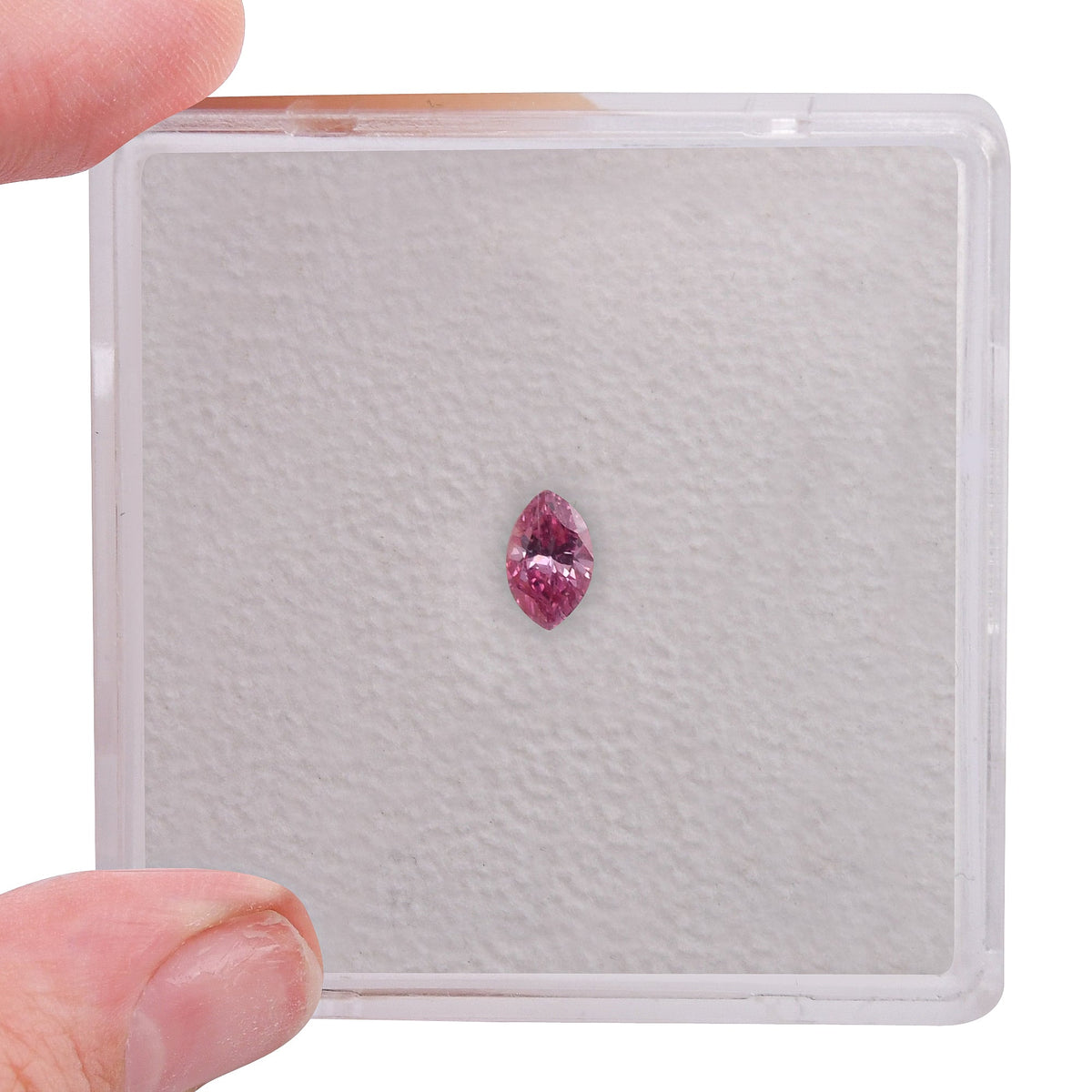 Marquise Diamond | 0.12 ct | Fancy Vivid Purple Pink | (SI1) | GIA | Ref 569393