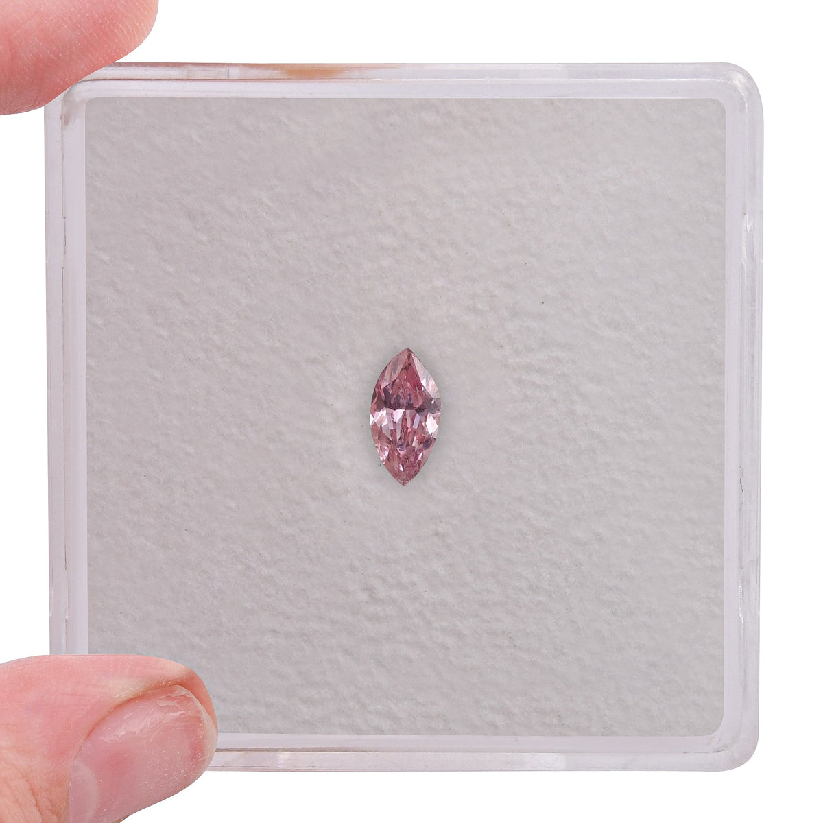 Marquise Diamond | 0.15 ct | Fancy Intense Pink | SI1 | GIA | Ref 569400