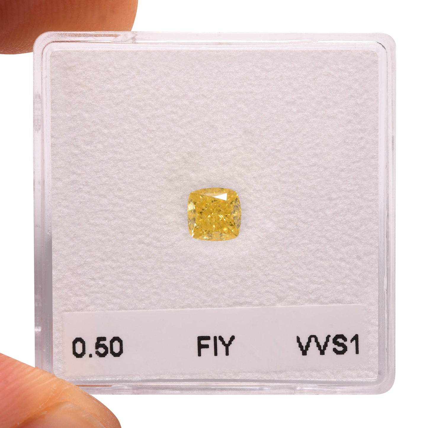 0,50 Karat Fancy Intense Yellow Cushion Diamond VVS1 GIA