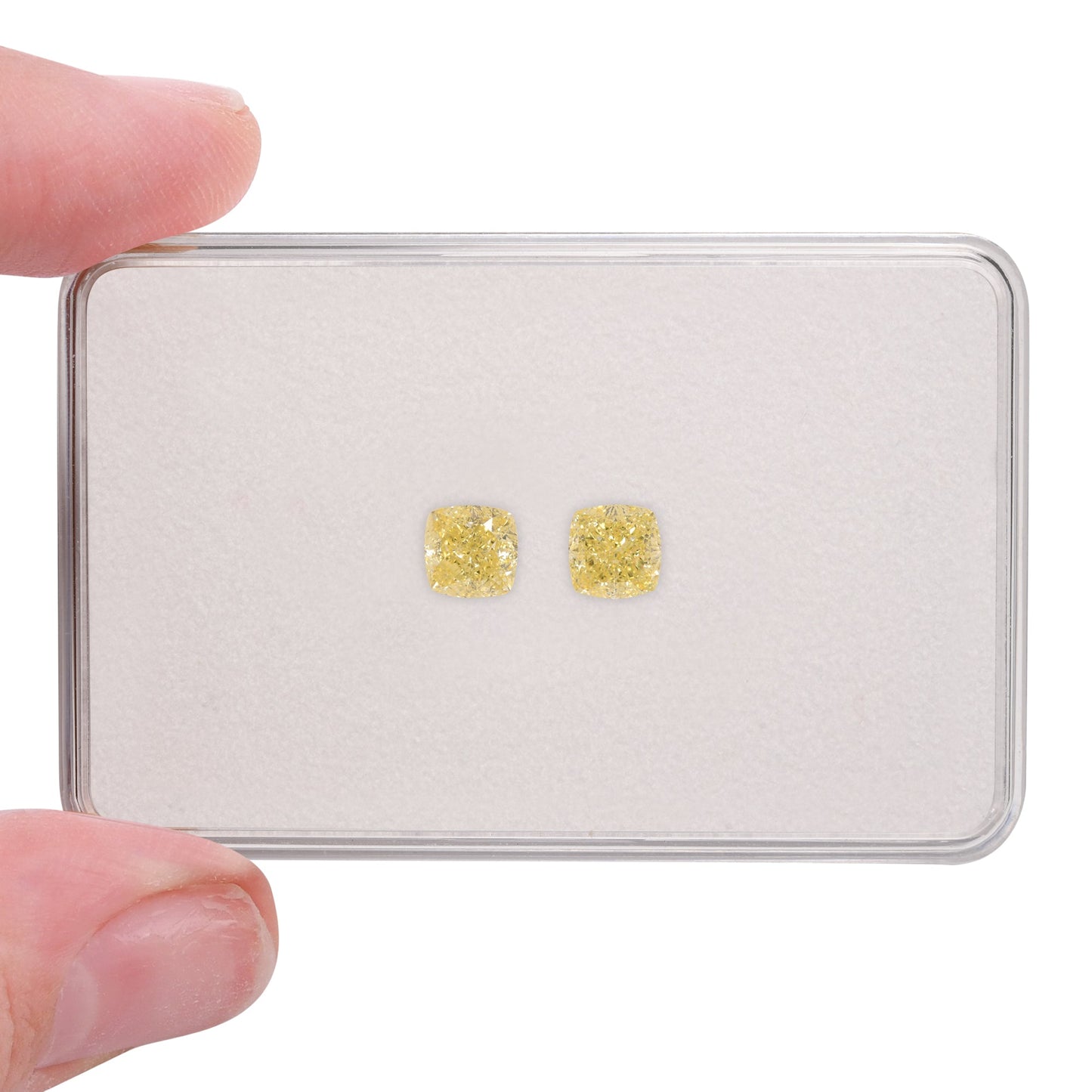 2,17 Karat Fancy Light Yellow Cushion Diamonds VVS1